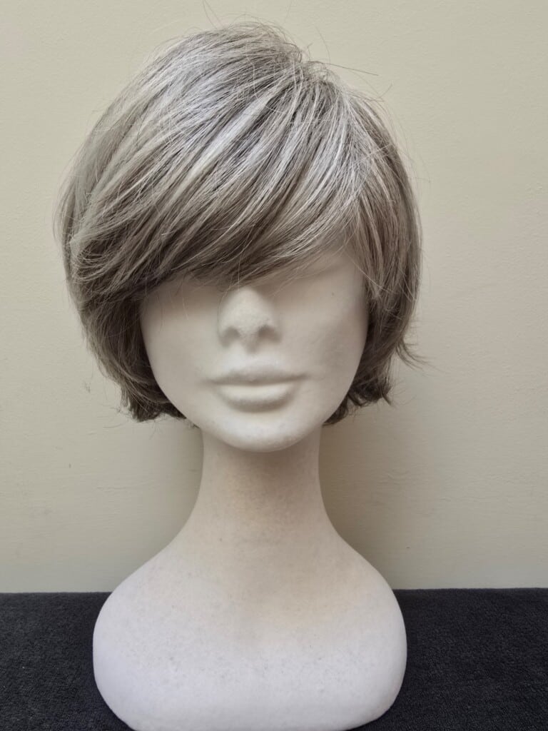 Grey with a basic cap 358