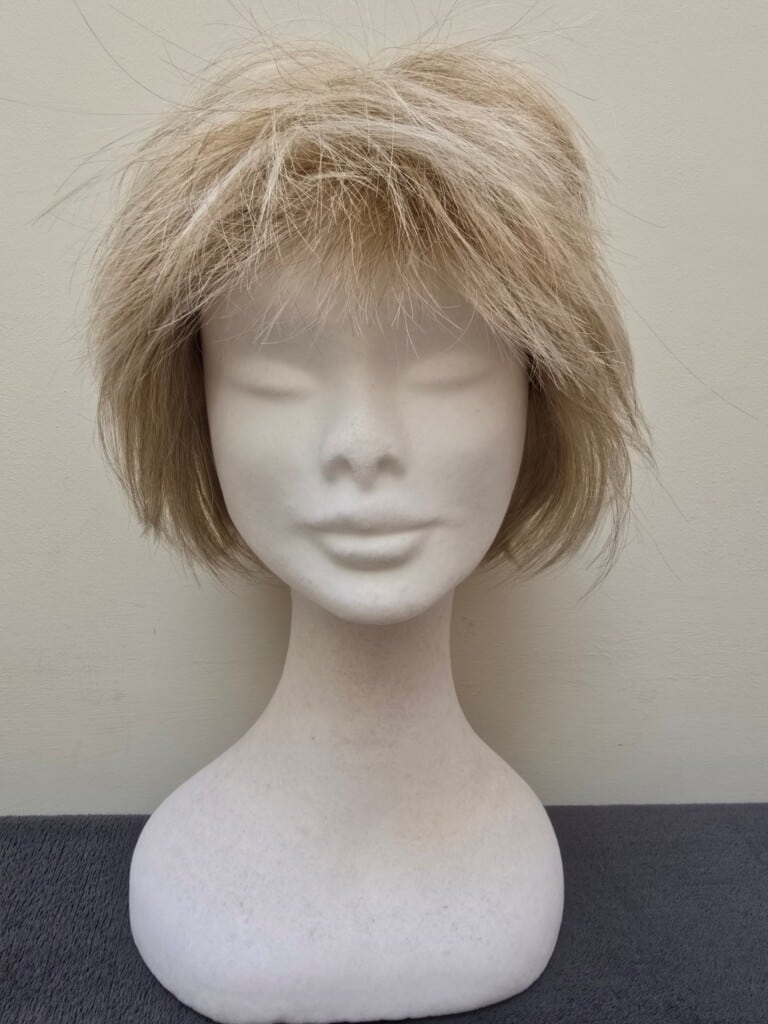 Grey with a basic cap 362