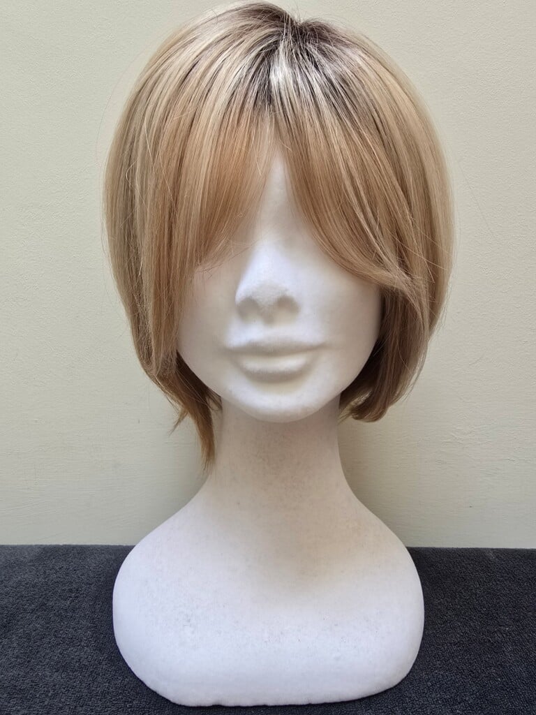 Blonde with a Basic Cap and a Monofilament Parting Wig No.343