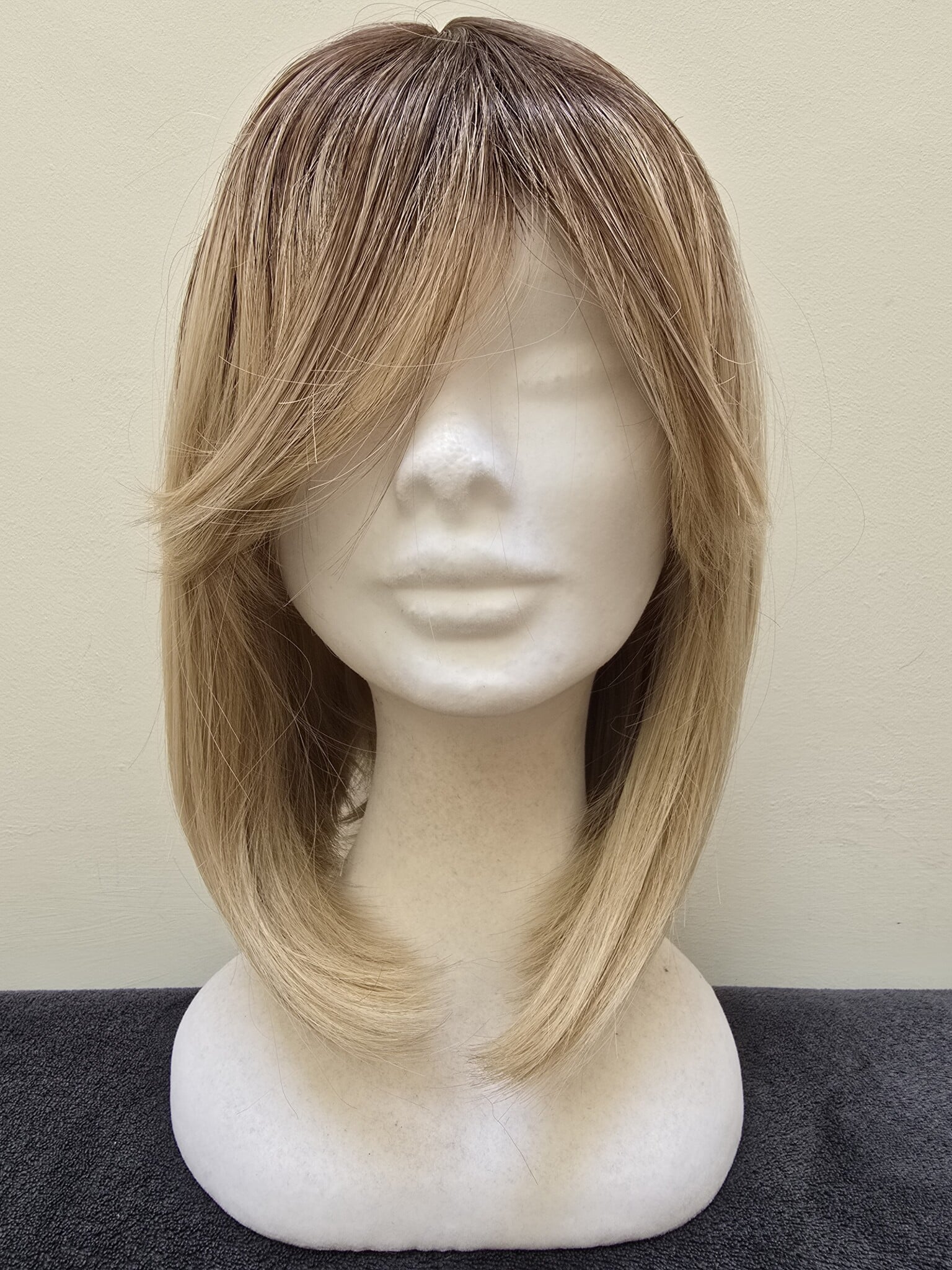 Blonde with a Basic Cap Wig No. 593